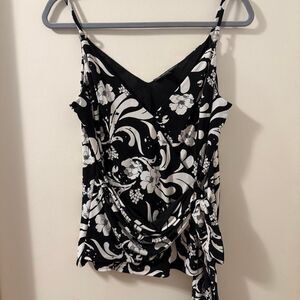 Inc-international-concepts Women's Black and White Whimsigoth Cami top Sz L